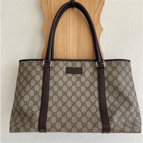 Gucci tote worn out! 